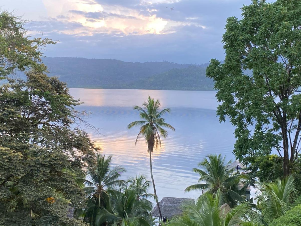 Finca Vela Lodge Bocas Town Exterior photo