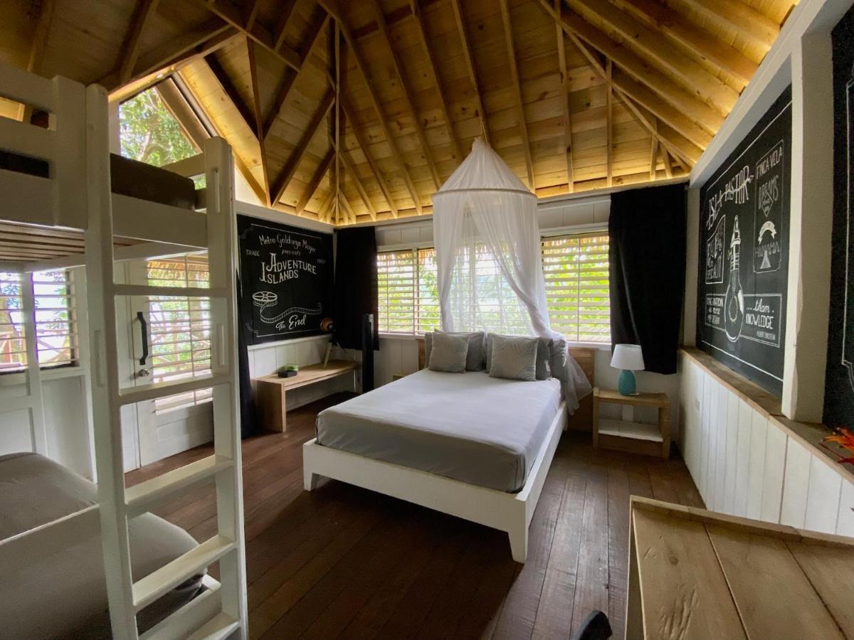 Finca Vela Lodge Bocas Town Exterior photo