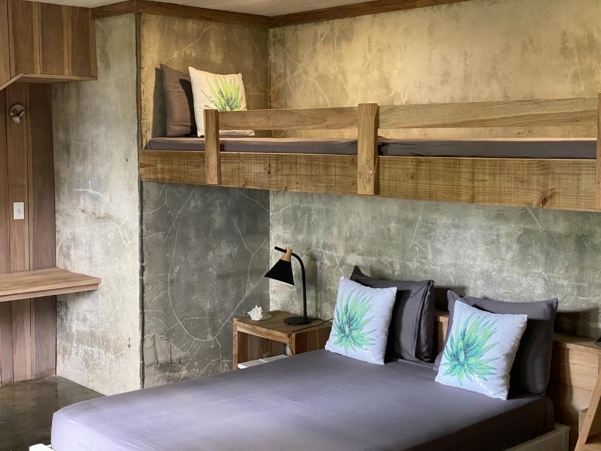 Finca Vela Lodge Bocas Town Exterior photo
